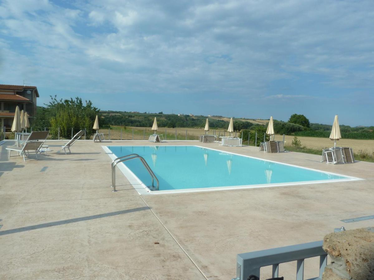 B&B Gli Orti Collecorvino Luaran gambar